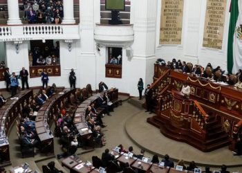 Presentan iniciativa para regular el desarrollo urbano en CDMX