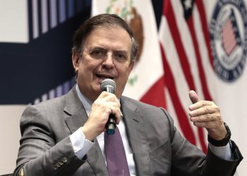 Ebrard inicia diálogo con funcionarios de EE. UU. sobre comercio y migración