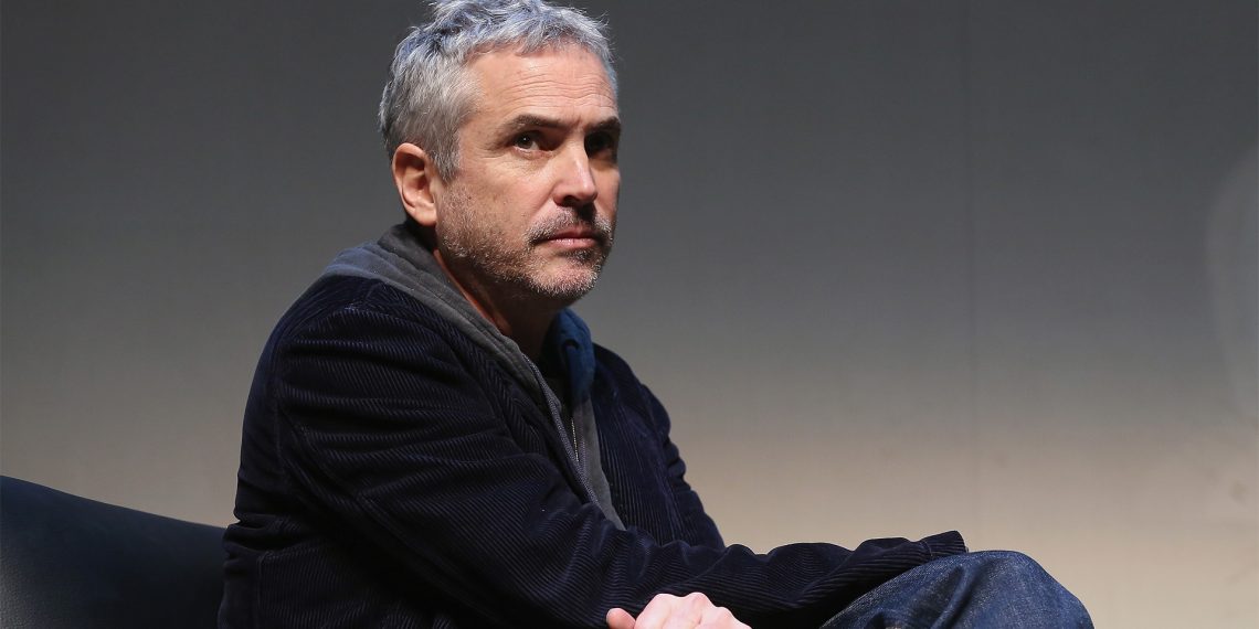Alfonso Cuarón se une como productor ejecutivo en “Revelations”