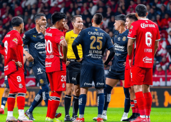 Chivas y Comisión de Arbitraje se reunirán en Toluca tras controversia con el VAR