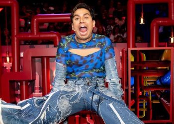 Ricardo Peralta llega a estreno con cartel de “No abuchear”