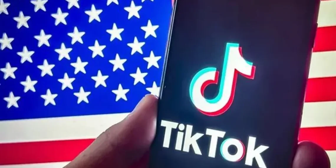 TikTok regresa a las tiendas de aplicaciones en EE.UU.