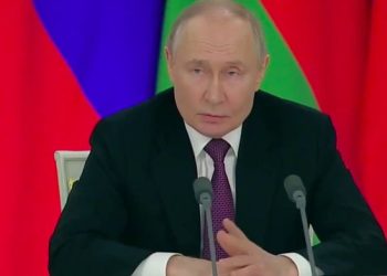 Putin apoya la tregua en Ucrania, pero cuestiona su aplicación y control