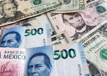Peso mexicano se fortalece frente al dólar pese a nuevos aranceles de EE.UU.