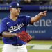 Julio Urías podría regresar a las Grandes Ligas en julio tras su suspensión por violencia doméstica