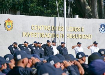Más de 540 elementos de seguridad reciben capacitación para mejorar su desempeño