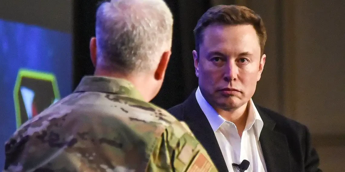 Elon Musk exige procesamiento de funcionarios del Pentágono
