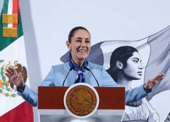 Sheinbaum confirma anomalías en compra de medicamentos y ordena investigación