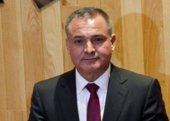UIF y familia Weinberg alcanzan acuerdo preliminar en juicio por lavado de dinero vinculado a García Luna