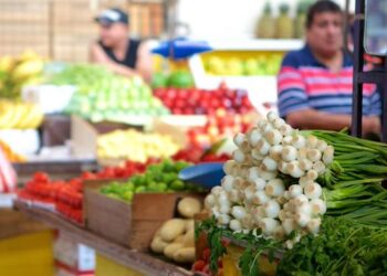 Inflación en México sube a 3.96% en abril; se mantiene dentro del objetivo de Banxico