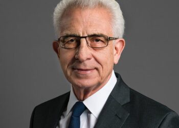 Zedillo publica carta a Sheinbaum; critica reforma judicial y pide esclarecer beneficios a AMLO