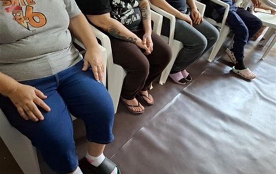 Madre intenta rescatar a su hija de un anexo y libera a 15 mujeres más en Guadalajara