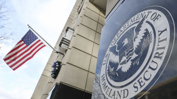 EE. UU. cancela permisos a migrantes que usaron CBP One; pide salida voluntaria