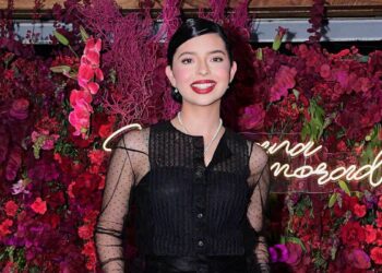 Ángela Aguilar elimina todo el contenido de su Instagram
