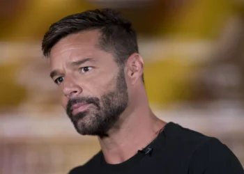 Ricky Martin y su sobrino Dennis Yadiel Sánchez cierran disputa legal