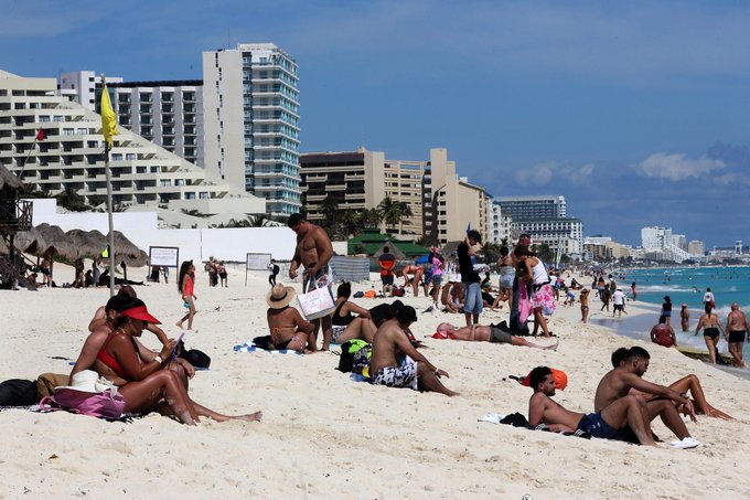 Turismo internacional deja a México 3,667 millones de dólares en marzo; crece el gasto por visitante