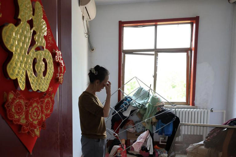  Una fuerte explosión en una fábrica de químicos en Gaomi, China, provocó cinco muertes, múltiples heridos y gran temor entre residentes por posibles riesgos a la salud.