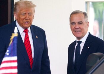 Trump propone renegociar el T-MEC en 2026 y advierte posible cancelación