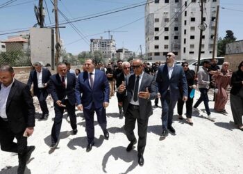 Tropas israelíes disparan contra delegación diplomática en Yenín