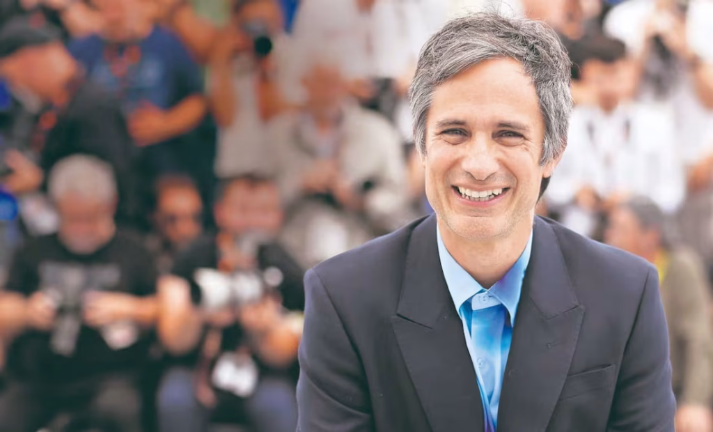El actor Gael García Bernal regresa a Cannes con Magallanes y participa en una función especial por los 25 años de Amores perros, la película que marcó su debut.