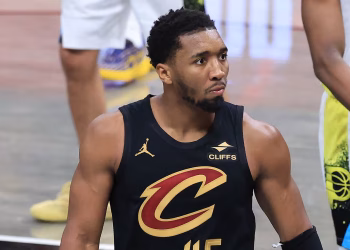 Donovan Mitchell será evaluado con resonancia tras lesión de tobillo ante los Pacers