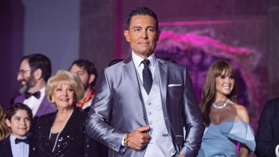 Juan Osorio reveló en un programa en vivo que Fernando Colunga se convirtió en padre, lo cual habría enfadado al actor por tratarse de un tema personal que siempre ha mantenido en privado.