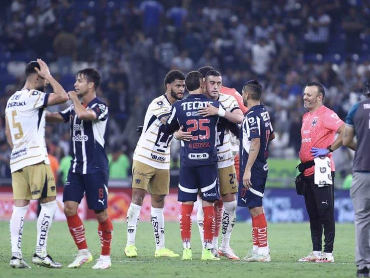 Rayados de Monterrey derrotó 2-0 a Pumas y se clasificó como el octavo invitado a los cuartos de final del Clausura 2025, donde enfrentará al Toluca. Berterame y Deossa fueron los autores de los goles.