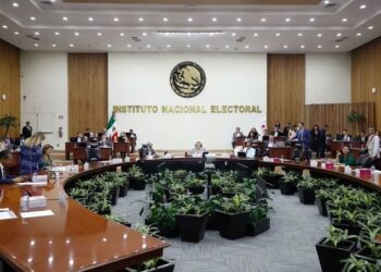 INE rechaza cancelar candidaturas judiciales cuestionadas por vínculos con el crimen o bajo perfil académico