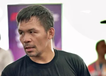 CMB reconoce error en el ranking de Manny Pacquiao antes de su regreso al ring