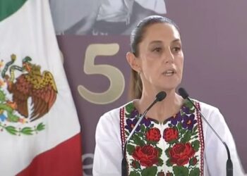 Sheinbaum rechaza redadas en Los Ángeles y exige reforma migratoria con enfoque humano