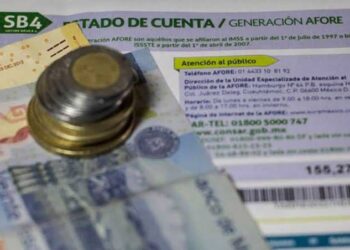 Morena impulsa reforma para restringir retiros por desempleo de las Afores