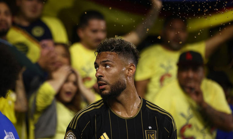  El Club América preguntó por Denis Bouanga tras ceder a Dilrosun al LAFC, pero el club de la MLS no lo dejará salir por menos de 10 millones de dólares.