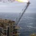 Sube el precio del petróleo por avances en diálogo comercial entre EE.UU. y China