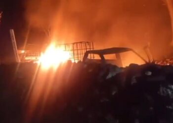 Estalla ducto de Pemex en Hidalgo; confirman víctimas y varios vehículos incendiados