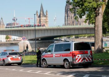 Colonia realiza su mayor evacuación desde 1945 para desactivar bombas de la Segunda Guerra Mundial