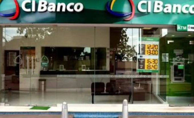 VISA suspende tarjetas internacionales de CIBanco tras acusaciones de lavado