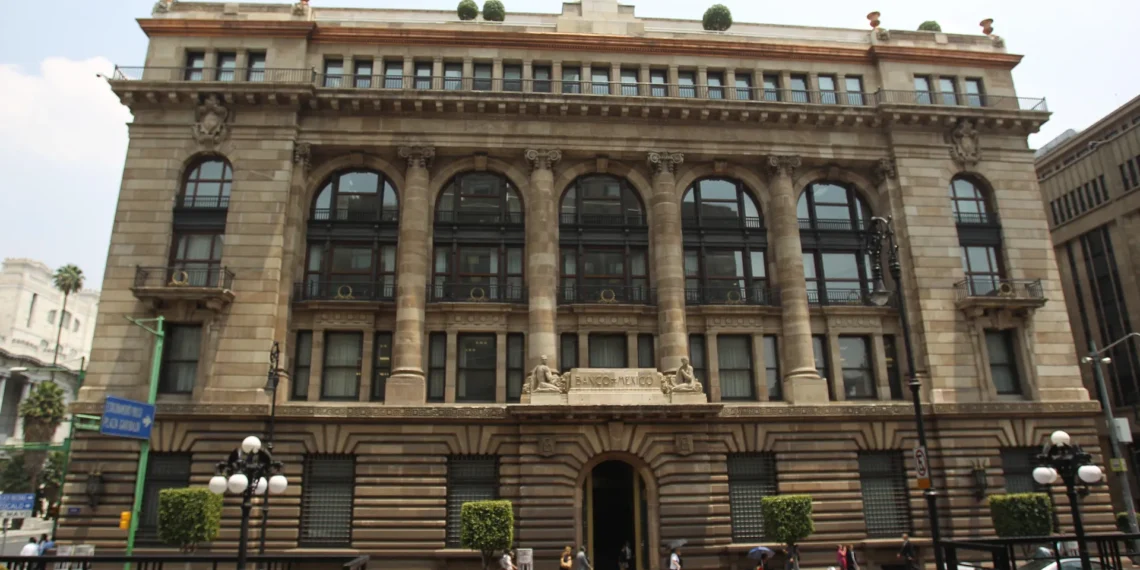 Banxico crea nueva estructura para operar el Fondo de Pensiones y fortalecer áreas clave