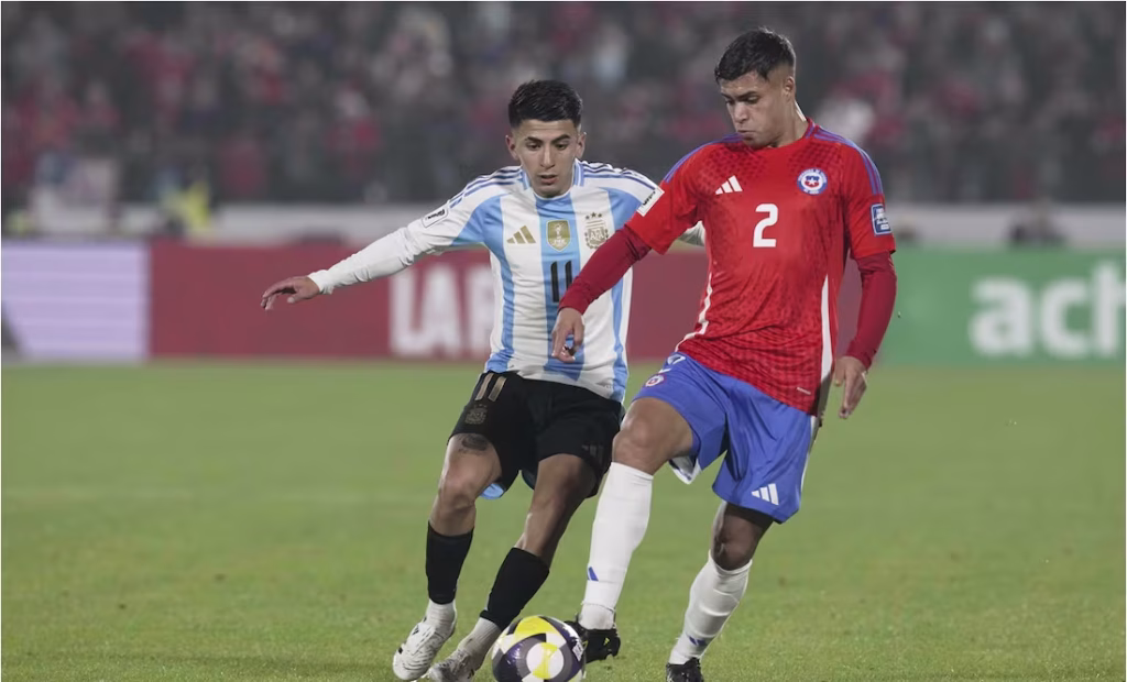 La selección argentina derrotó 1-0 a Chile en Santiago y provocó la eliminación de La Roja del Mundial 2026. Julián Álvarez anotó el gol del triunfo.

