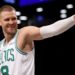 Porzingis se une a Hawks en canje triple con Celtics y Nets