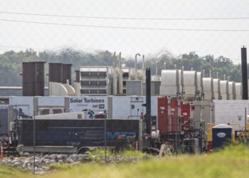 Demandan a empresa de Elon Musk por contaminación en Memphis con supercomputadora