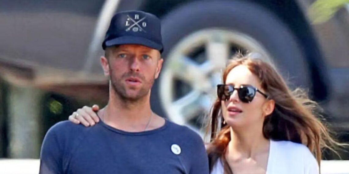 Dakota Johnson y Chris Martin ponen fin a su relación tras ocho años