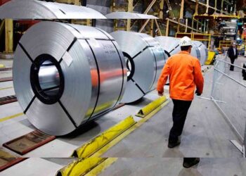 Trump eleva a 50% los aranceles al acero y aluminio; México, Brasil y Canadá entre los más afectados