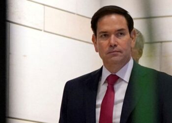 Usan inteligencia artificial para suplantar al secretario de Estado de EE.UU. y buscar información sensible