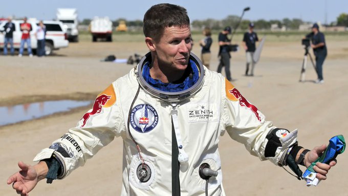 Felix Baumgartner muere en Italia tras accidente de parapente