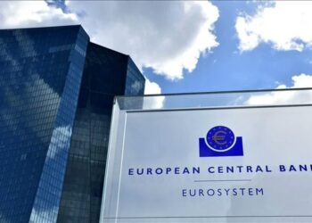 BCE anticipa mayor volatilidad en la inflación por conflictos, clima e inteligencia artificial