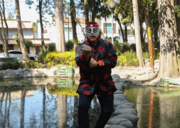 Hijo de Octagón modifica su nombre en redes tras disputa legal con Triple A y WWE