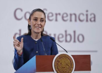 Sheinbaum condena violencia, responde a EE.UU. y presenta avances sociales en su mañanera