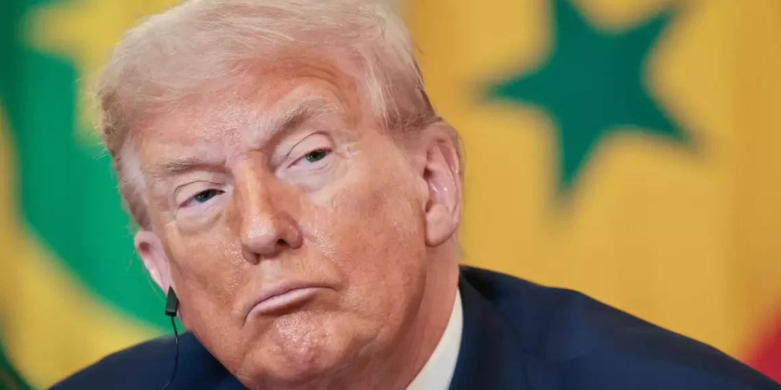 Trump impone arancel del 50% a importaciones de Brasil