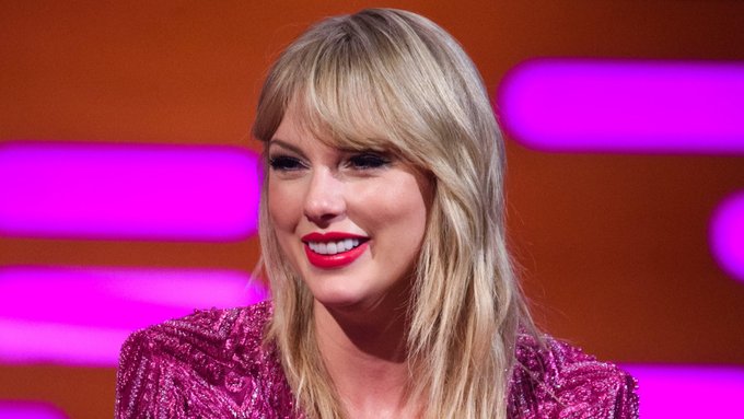 Taylor Swift es homenajeada con 13 figuras de cera en Madame Tussauds