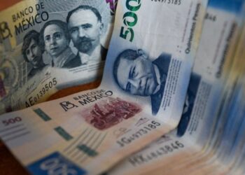 Hacienda refinancia 99 mil mdp de deuda interna y extiende plazos hasta 2054